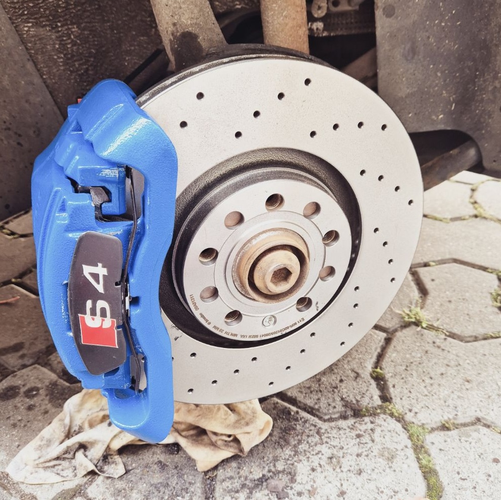 SWAP Zaciski Hamulcowe 320mm 288mm Przód Tył Audi A4 B6 B7 Seat EXEO